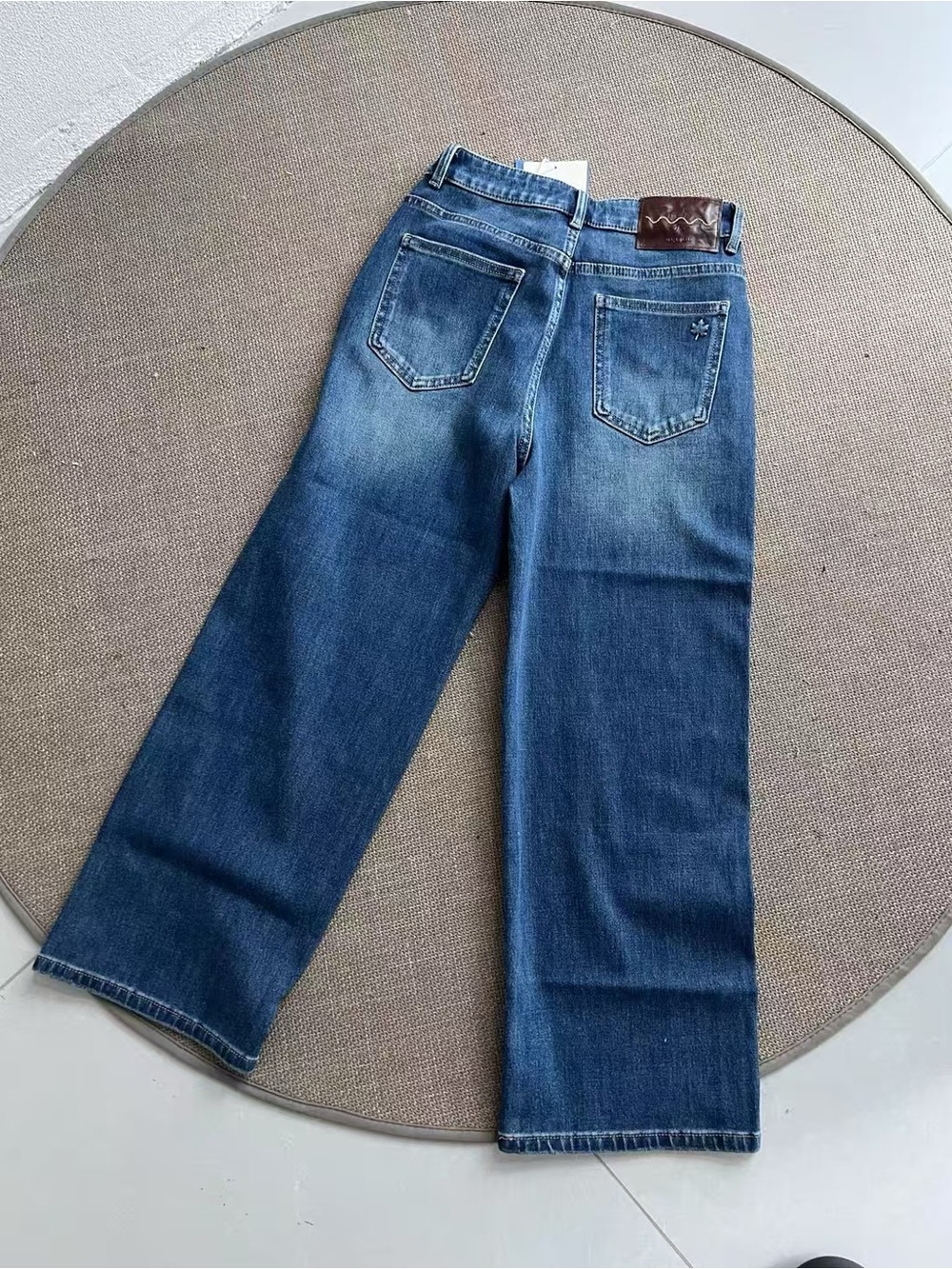 Women’s Blue Wide-Leg Jeans Classic Denim